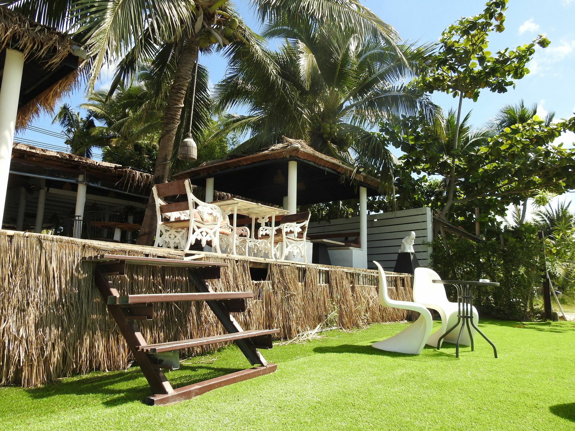 La Casa Tropicana By Cospace Ko Pha Ngan Exterior photo